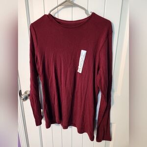 NWT Medium red Croft & Barrow long sleeve crewneck tee